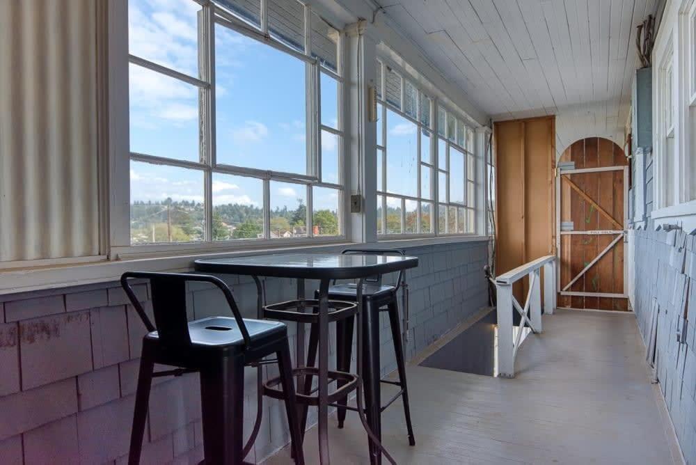 קוס ביי #Stayinmydistrict Historic Apartment Near Downtown מראה חיצוני תמונה